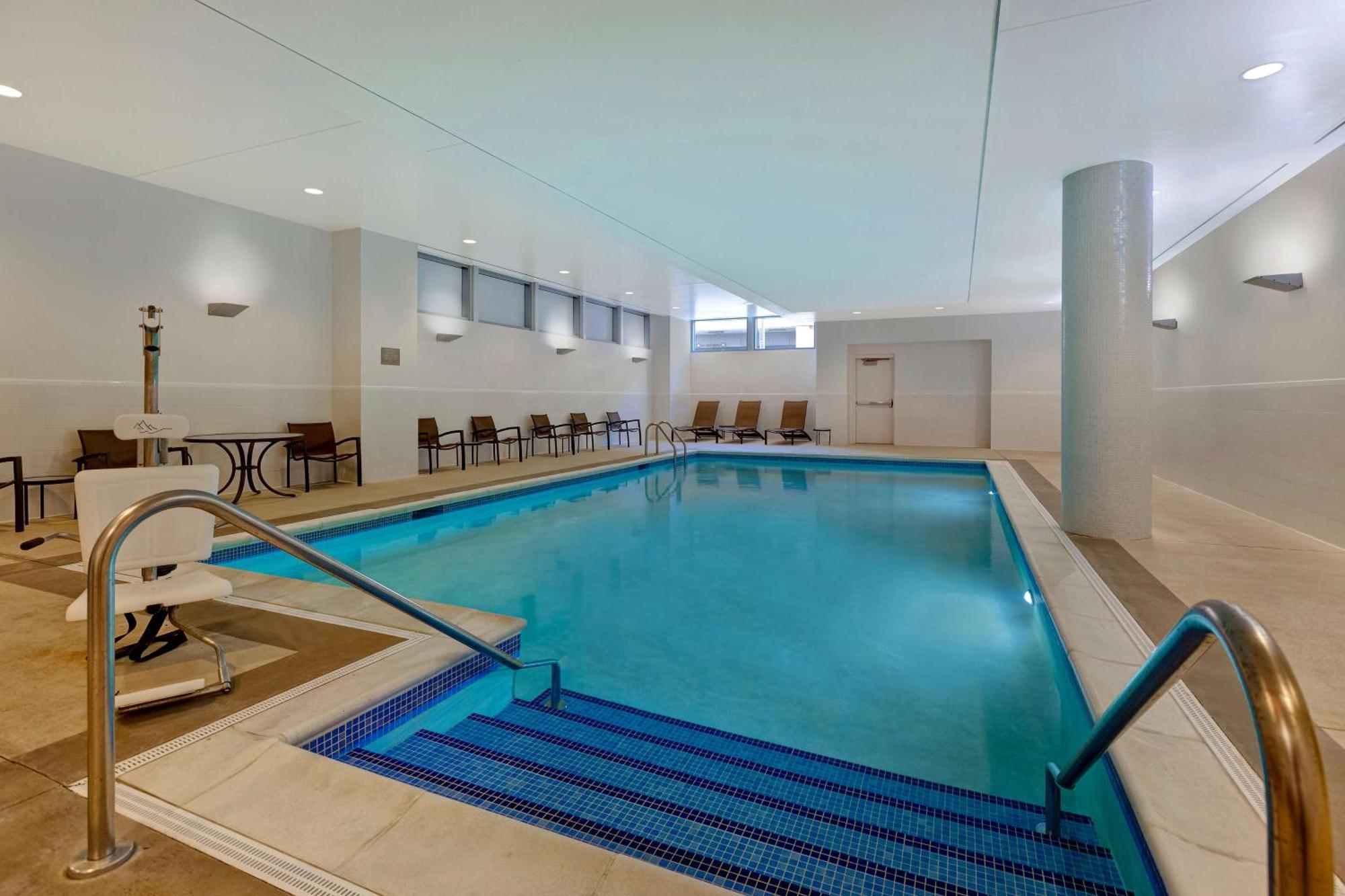 Hyatt Place Bloomington / Normal Dış mekan fotoğraf